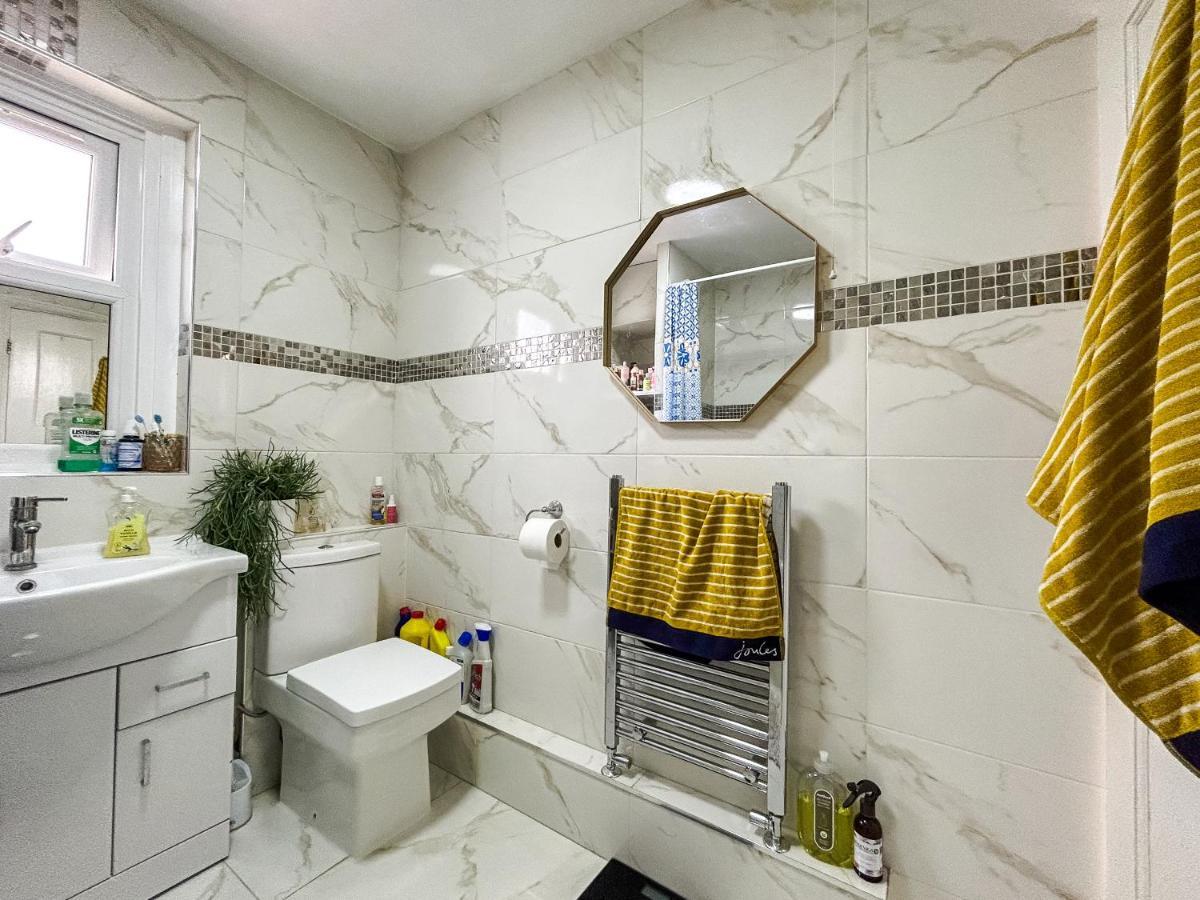 Alloggio in famiglia Spacious Double Bedroom In Shooters Hill *