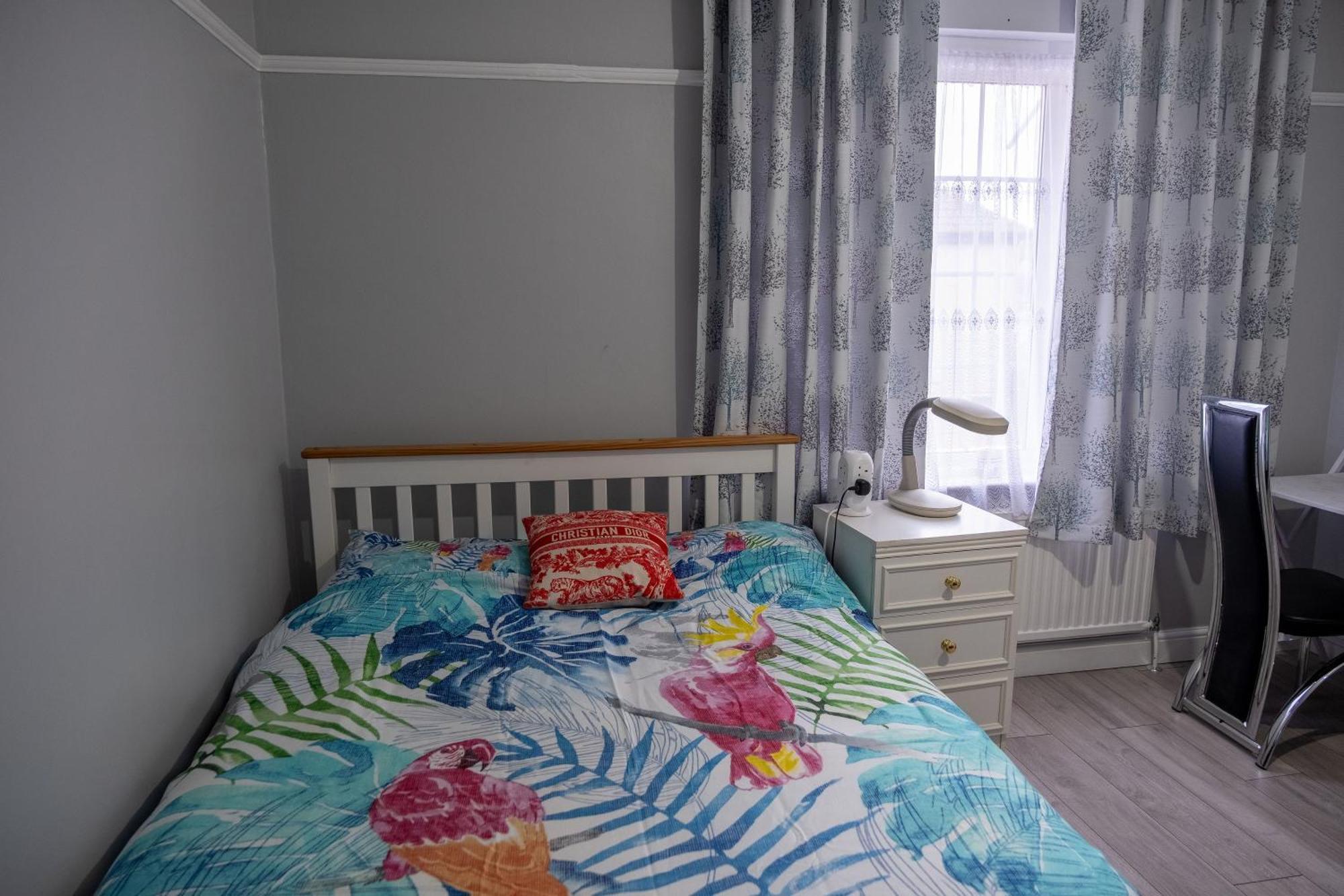 Alloggio in famiglia Spacious Double Bedroom In Shooters Hill